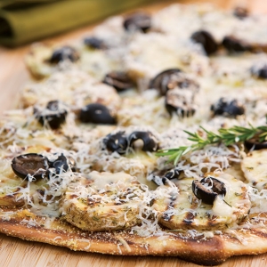 potato and olive pizza